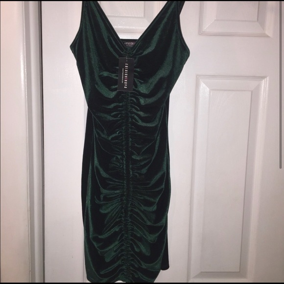 Fashion Nova Dresses & Skirts - Velvet green dress